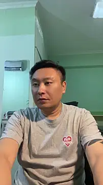 mrcake666 网络视讯表演