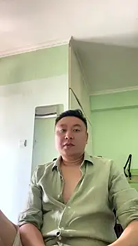 mrcake666 网络视讯表演