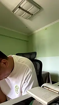 mrcake666 Show Webcam