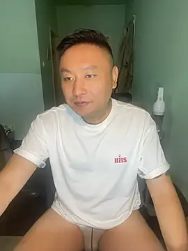 mrcake666 Show Webcam