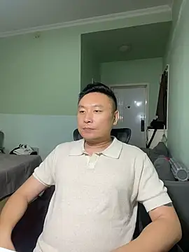 mrcake666 网络视讯表演