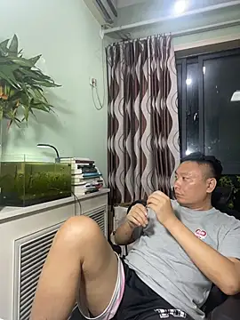 mrcake666 网络视讯表演