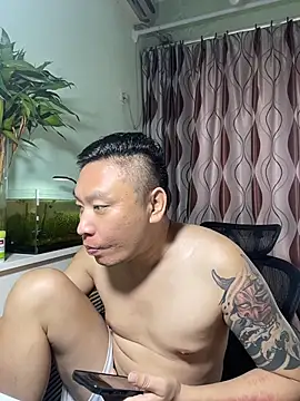 mrcake666 网络视讯表演