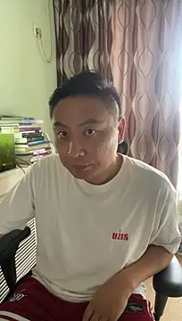 mrcake666 网络视讯表演