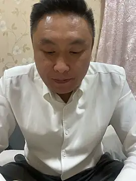 mrcake666 网络视讯表演