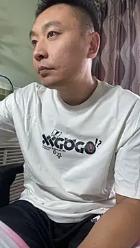 mrcake666 网络视讯表演
