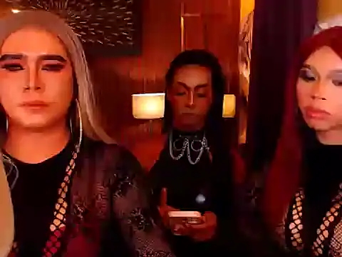 Show modela MariaSofiaLoveTS na web-kameri