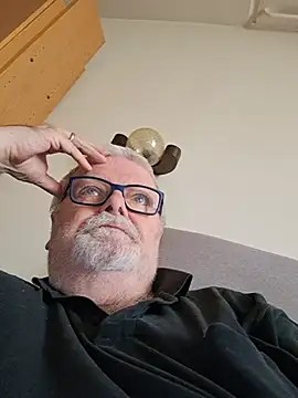 petvarad webkamerás műsora