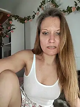 Candy_Cougar – Live XXX-chat