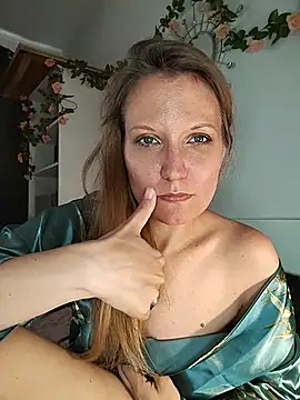 צ'אט XXX בשידור חי של Candy_Cougar