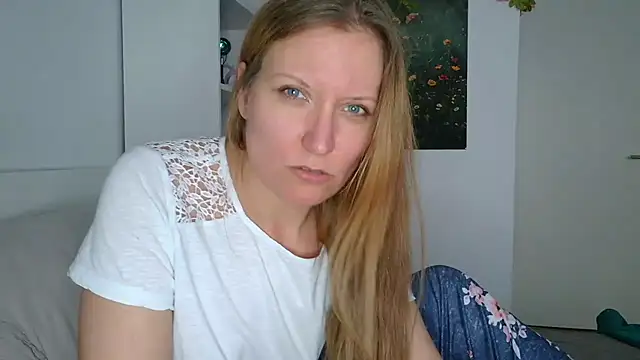 Candy_Cougar Adlı Modelin Canlı XXX Sohbeti