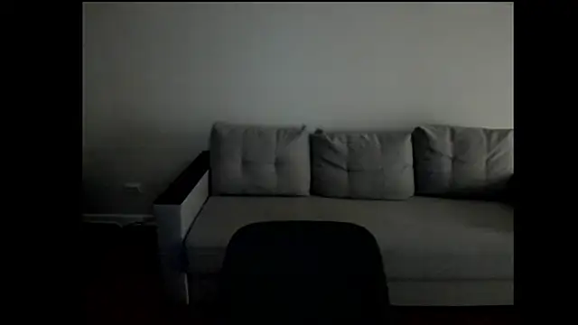 Vicki_Milles' Live Chat Room