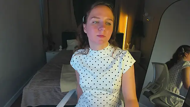 دردشة Vicki_Milles الجنسية المباشرة