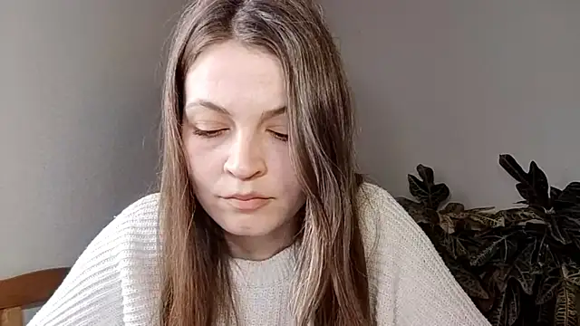 IsisCora Adlı Modelin Canlı XXX Sohbeti