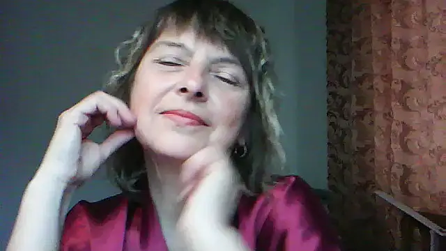 Show modela ElizabethGorden na web-kameri