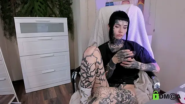 Chat XXX ao vivo de Bloood__Mary