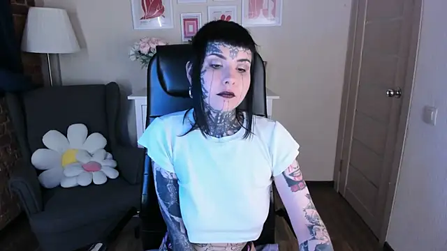 Chat XXX ao vivo de Bloood__Mary