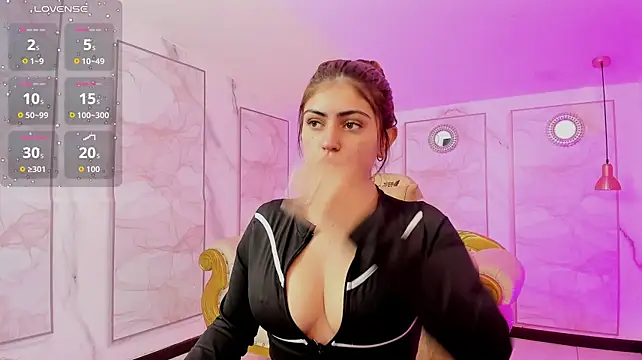 MishRaven – webcam-show