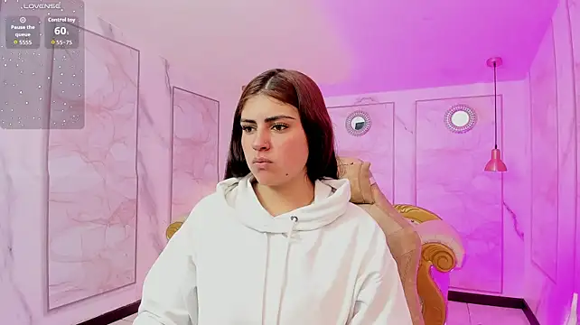 عرض كام MishRaven