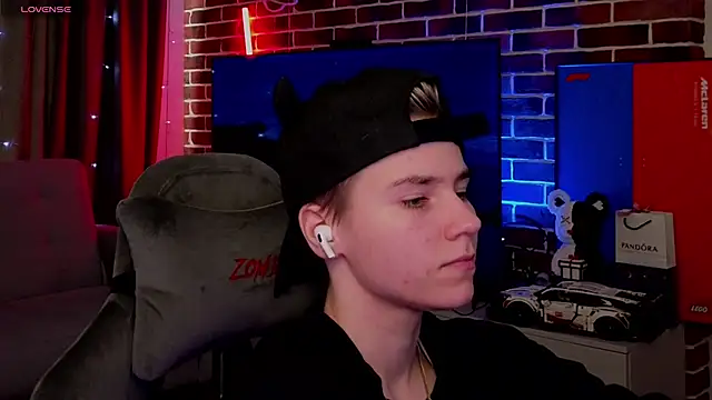 Živý XXX chat Jean_Willson