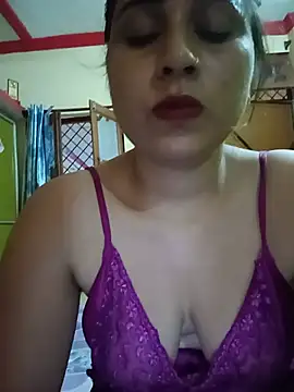Chat XXX en directo de Life_Of_Diya