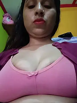 Life_Of_Diya Chat XXX in diretta