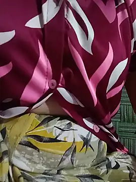 lovely_bhabhi_ 现场XXX聊天