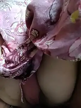 Czat XXX na żywo – lovely_bhabhi_