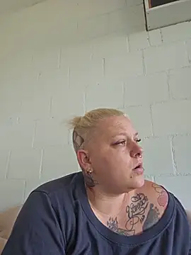 Lady_Peggin Live XXX chat