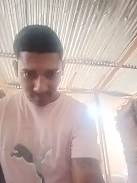 Webkamerová show Petterleonel123