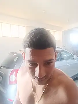 Petterleonel123 Show in webcam