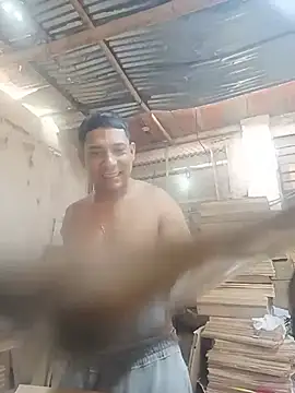 Show modela Petterleonel123 na web-kameri
