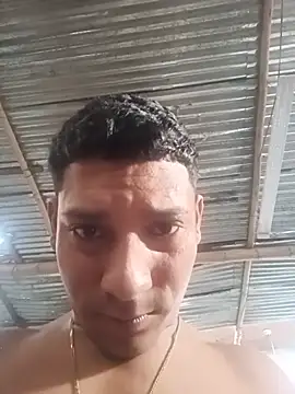 Show modela Petterleonel123 na web-kameri