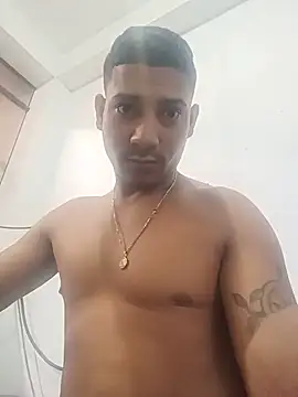 Show modela Petterleonel123 na web-kameri