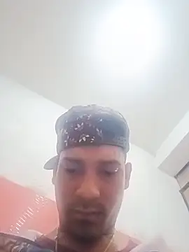 Petterleonel123 webcam show