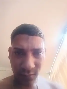 Petterleonel123 webkamerás műsora