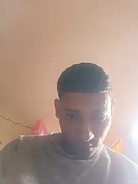 Petterleonel123 webkamerás műsora