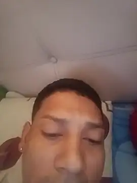 Petterleonel123 Webcam show