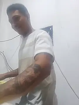 Petterleonel123 Webcam-Show