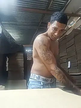 Petterleonel123 Show Webcam