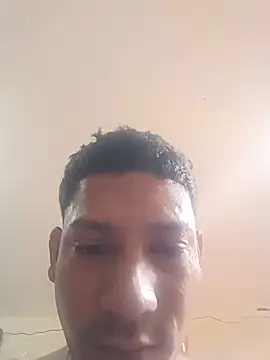 Petterleonel123 网络视讯表演