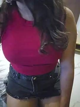 sluttytitties69 Show Webcam