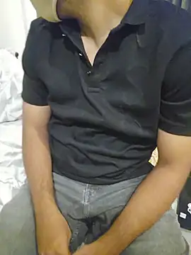 sluttytitties69 ওয়েবক্যাম শো