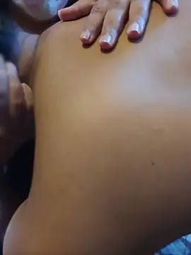 sluttytitties69 Show in webcam