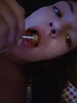 ViviBecker Show in webcam