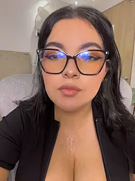 Shell__'s Live XXX Chat