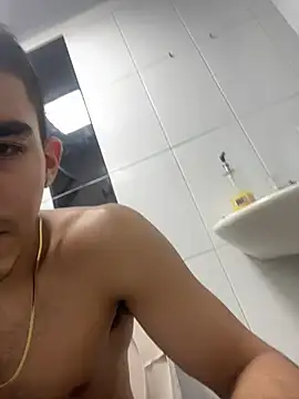 Show modela Sebastian_Vega na web-kameri