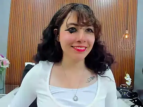 Živá chatovací místnost Cybercore_Shy
