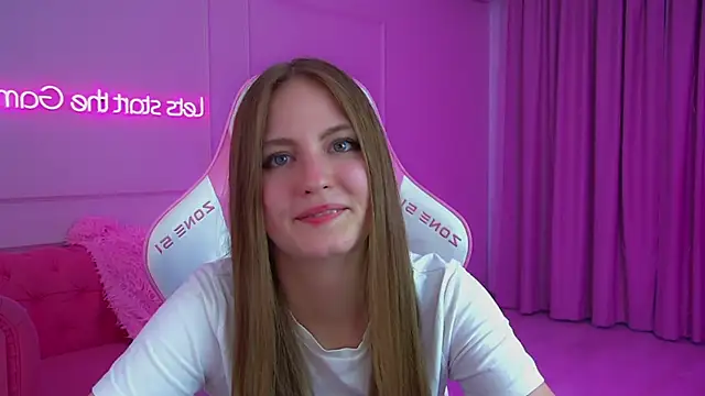 SofiaSarvains' Live XXX Chat