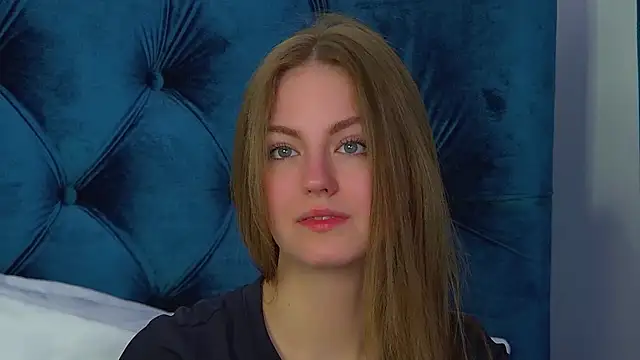 SofiaSarvains Webcamshow